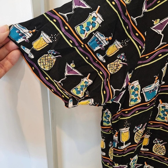 Weekend Traffic Women's XL Top - Picture 4 of 6